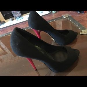 Aldo Black Suede, Red Heel, peep toe pumps